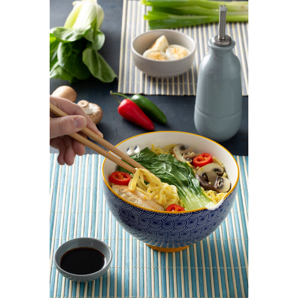 Ramyun Saveur de Soupe de Poulet Épicée en Bol 100G Nongshim- PARIS
